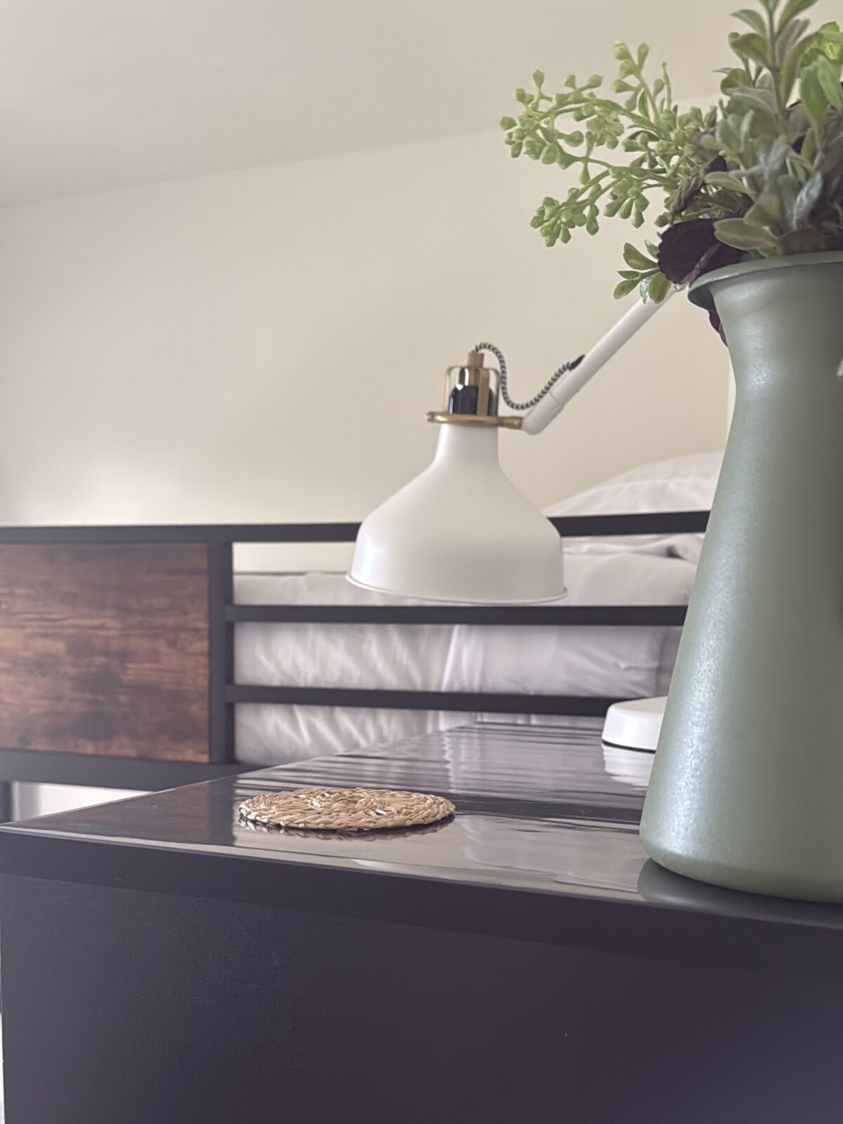 B2EF9839-5B08-4724-ADD5-47A0447C3BB6