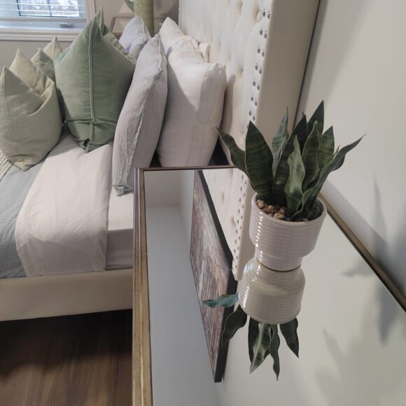 cb089f7f-6664-4b39-a77b-b2ec9aee988e